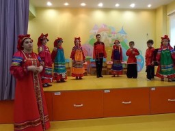 Отчетный концерт детской фольклорной студии "Лазоревый цветок"